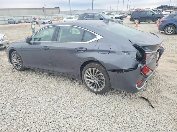 58AFA1C18SU066409 2025 LEXUS ES - Image 2