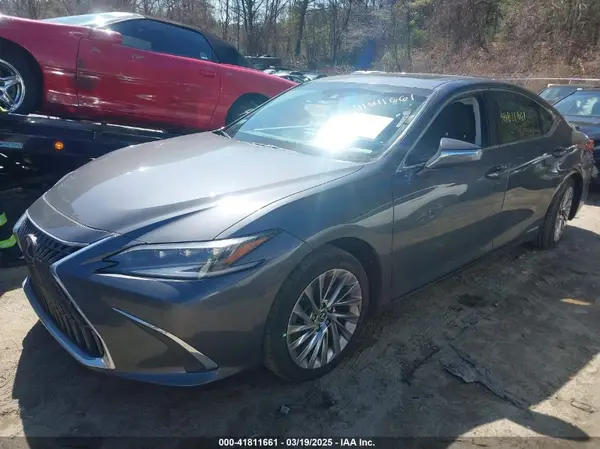 58AFA1C19NU021791 2022 LEXUS ES - Image 2