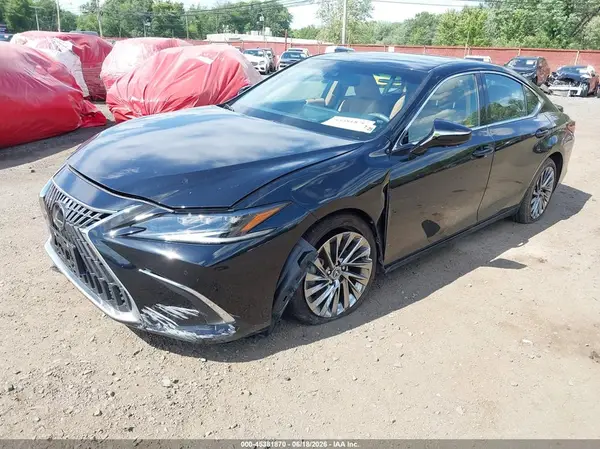 58AFA1C19RU046695 2024 LEXUS ES - Image 2