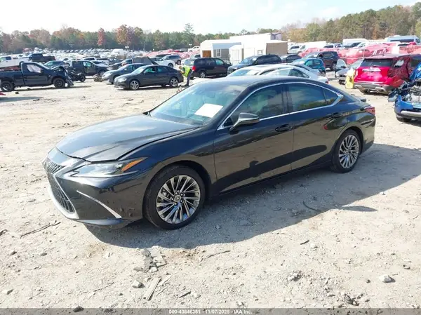 58AFA1C19RU049080 2024 LEXUS ES - Image 2