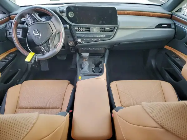 58AFA1C1XRU043014 2024 LEXUS ES - Image 8
