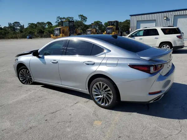 58AFZ1B10RU182000 2024 LEXUS ES - Image 2