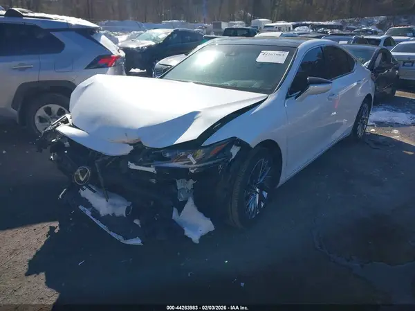 58AFZ1B10RU183051 2024 LEXUS ES - Image 2