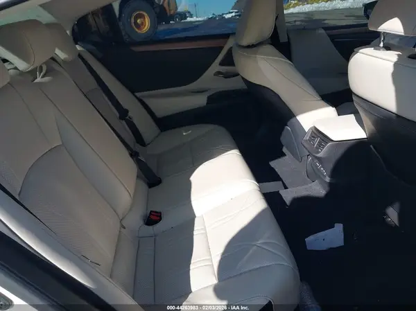 58AFZ1B10RU183051 2024 LEXUS ES - Image 8