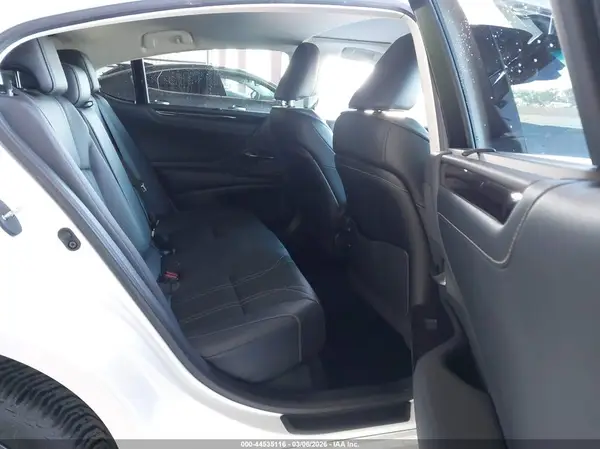 58AFZ1B13LU057788 2020 LEXUS ES - Image 8