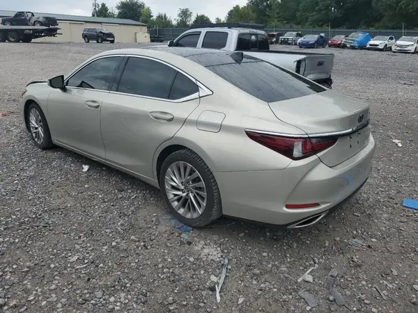 58AFZ1B13LU062327 2020 LEXUS ES - Image 2
