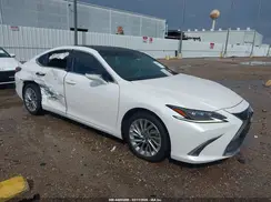58AFZ1B13MU096933 2021 LEXUS ES