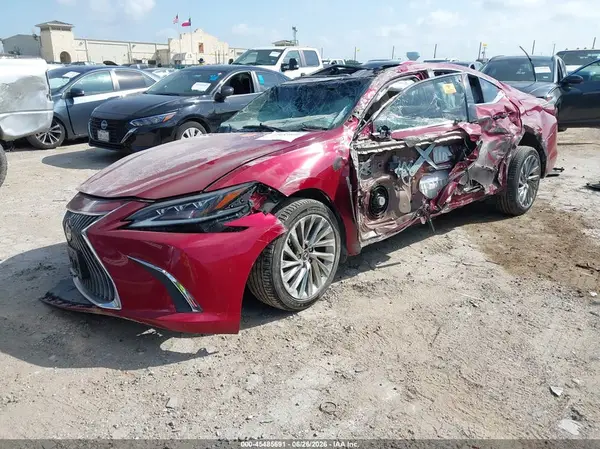58AFZ1B13MU107493 2021 LEXUS ES - Image 2