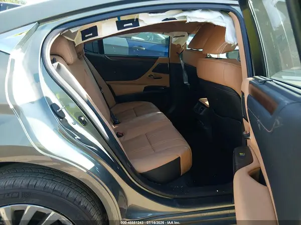 58AFZ1B13SU211317 2025 LEXUS ES - Image 8