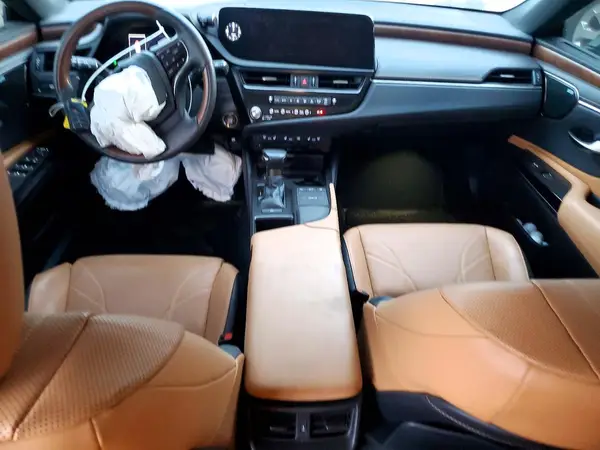 58AFZ1B14NU138043 2022 LEXUS ES - Image 8