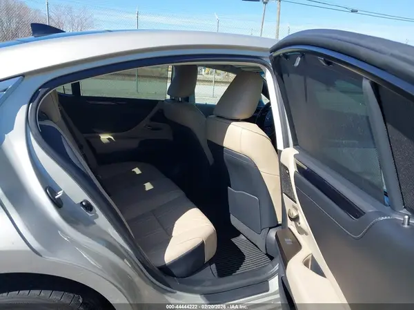 58AFZ1B15LU055427 2020 LEXUS ES - Image 8