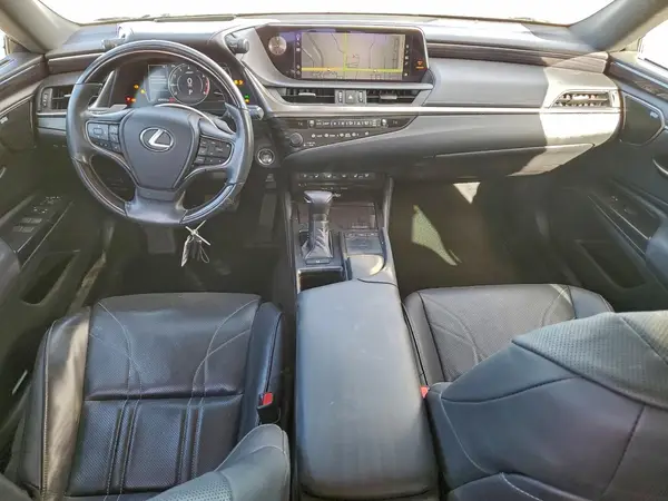 58AFZ1B15LU063737 2020 LEXUS ES - Image 8