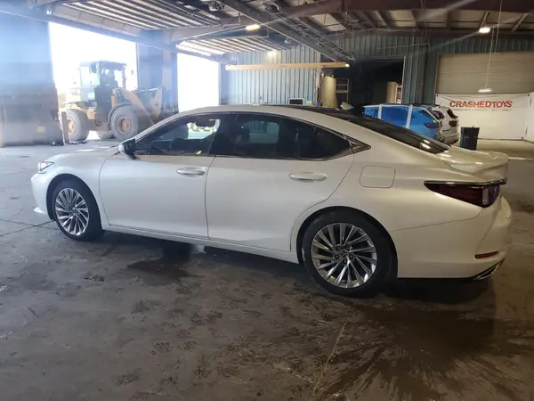 58AFZ1B15PU150429 2023 LEXUS ES - Image 2