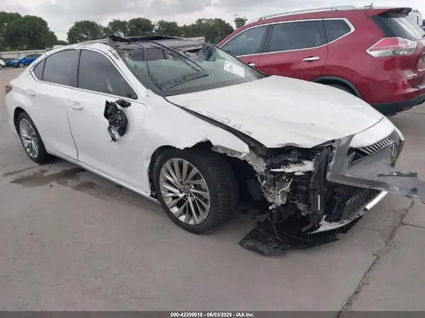 58AFZ1B16MU101039 2021 LEXUS ES - Image 1