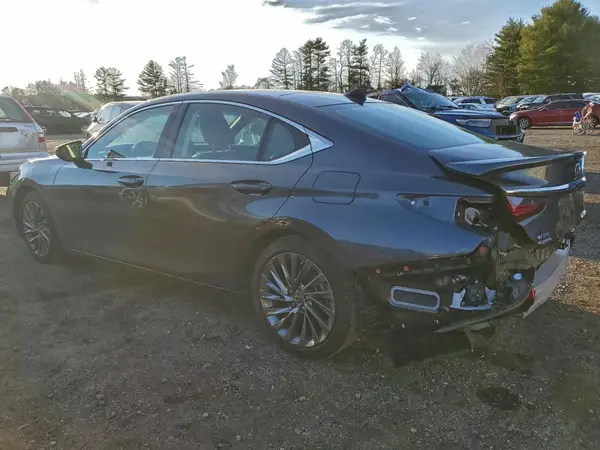 58AFZ1B16RU175763 2024 LEXUS ES - Image 2