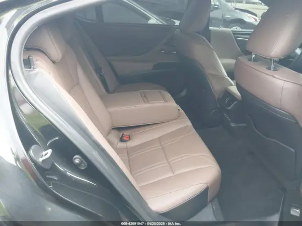 58AFZ1B17PU150139 2023 LEXUS ES - Image 8