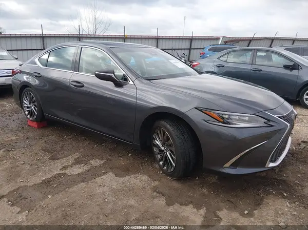 58AFZ1B17RU166022 2024 LEXUS ES - Image 1