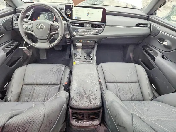 58AFZ1B17SU217136 2025 LEXUS ES - Image 8