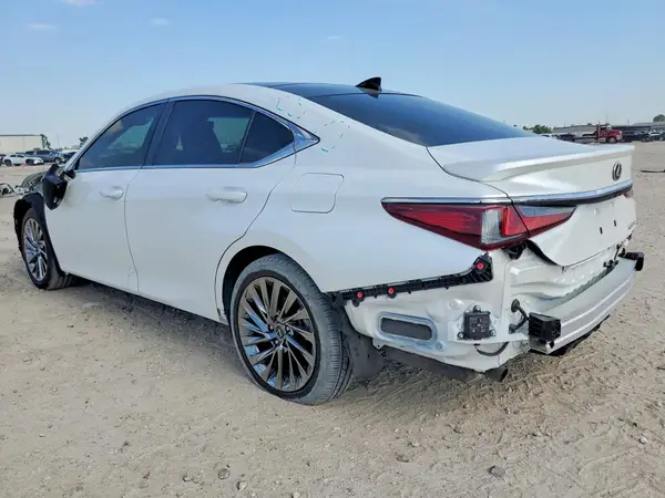 58AFZ1B18SU196944 2025 LEXUS ES - Image 2