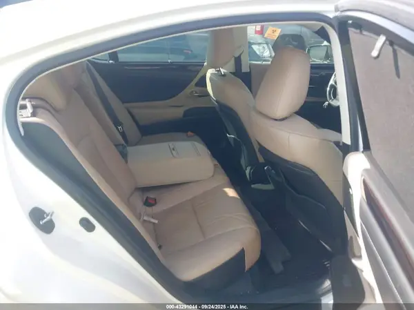 58AFZ1B19LU074806 2020 LEXUS ES - Image 8