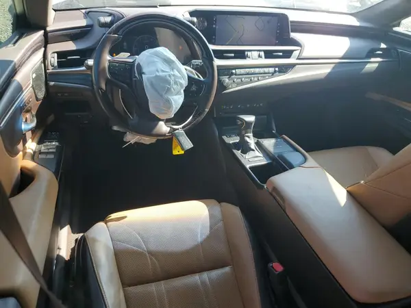 58AFZ1B1XLU076564 2020 LEXUS ES - Image 8