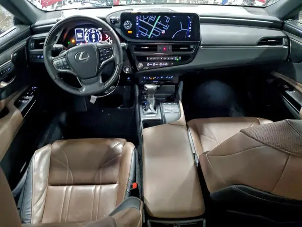 58AFZ1B1XNU137396 2022 LEXUS ES - Image 8