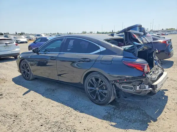 58AG11D11NU009833 2022 LEXUS ES - Image 2