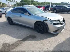 58AGA1C10NU013339 2022 LEXUS ES
