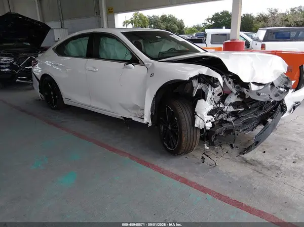 58AGA1C15NU018990 2022 LEXUS ES - Image 1