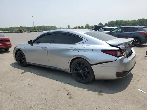 58AGA1C16NU023275 2022 LEXUS ES - Image 2