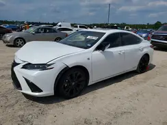 58AGA1C16NU025608 2022 LEXUS ES