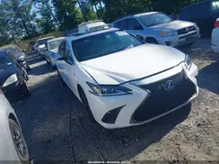58AGA1C19NU016790 2022 LEXUS ES