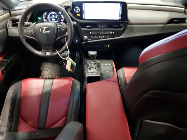 58AGA1C19NU022623 2022 LEXUS ES - Image 8
