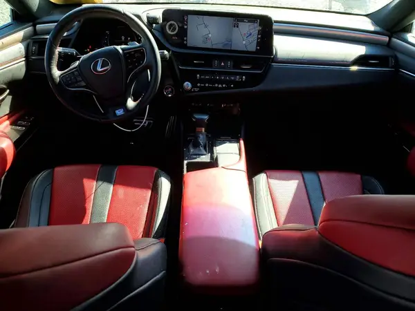 58AGA1C19NU024579 2022 LEXUS ES - Image 8