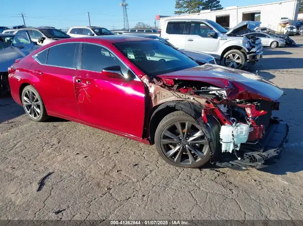 58AGZ1B10LU066047 2020 LEXUS ES - Image 1