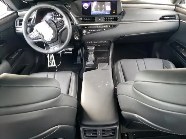 58AGZ1B10MU099163 2021 LEXUS ES - Image 8