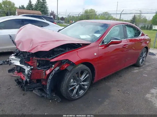 58AGZ1B10MU099597 2021 LEXUS ES - Image 2