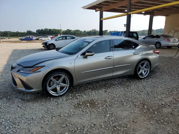 58AGZ1B10MU102756 2021 LEXUS ES - Image 1
