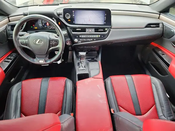 58AGZ1B10NU138304 2022 LEXUS ES - Image 8