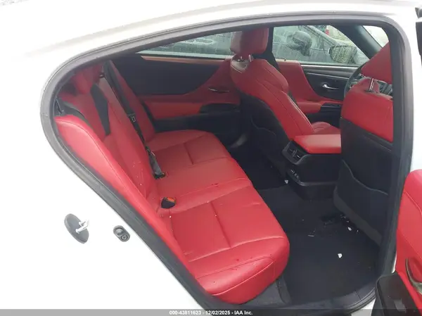 58AGZ1B11LU070608 2020 LEXUS ES - Image 8