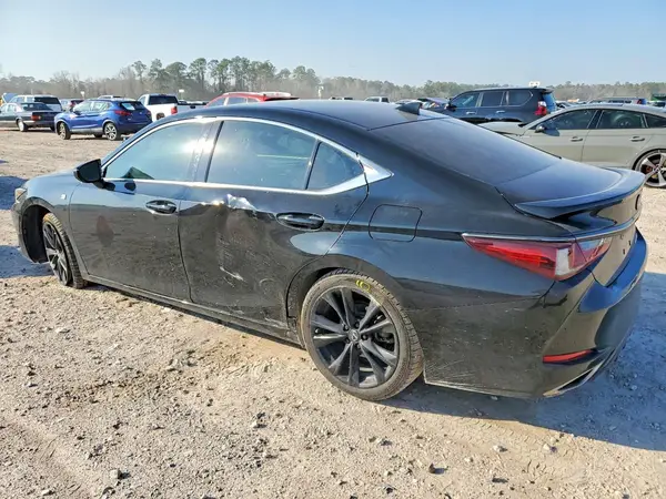 58AGZ1B11NU113850 2022 LEXUS ES - Image 2