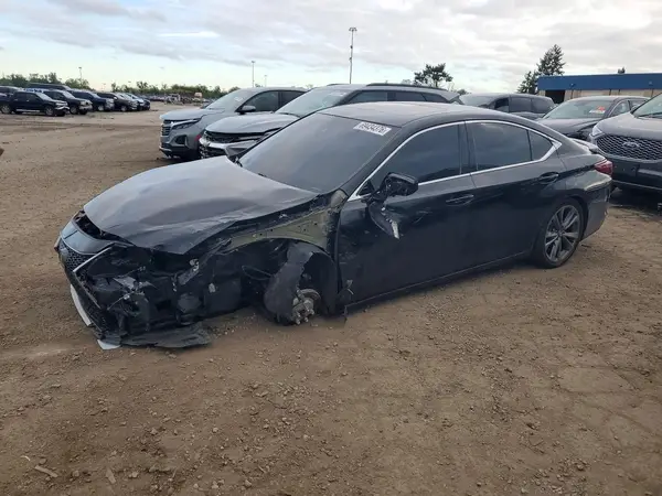 58AGZ1B12LU075221 2020 LEXUS ES - Image 1