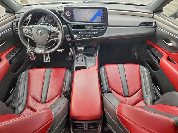 58AGZ1B12NU115736 2022 LEXUS ES - Image 8