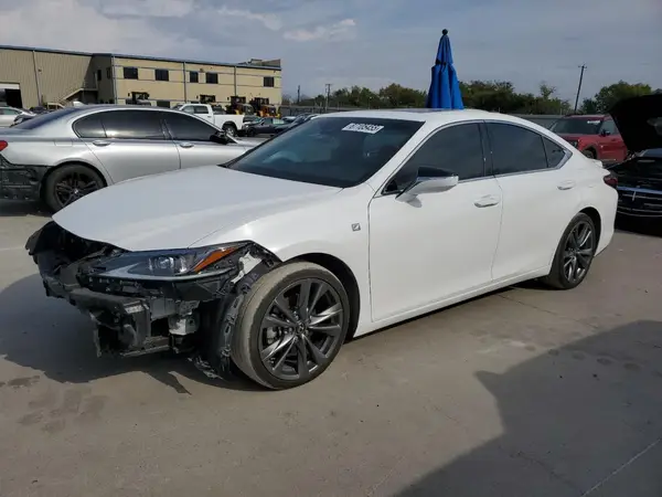 58AGZ1B13LU068360 2020 LEXUS ES - Image 1