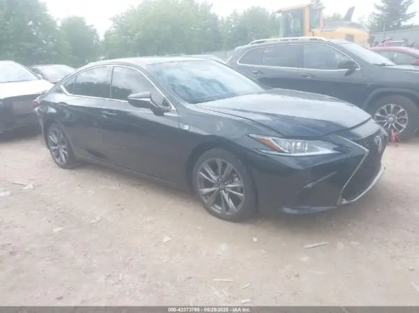 58AGZ1B13LU068438 2020 LEXUS ES - Image 1