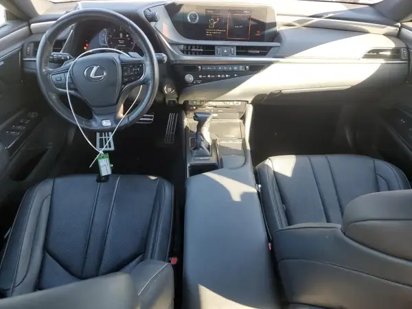 58AGZ1B13MU082793 2021 LEXUS ES - Image 8