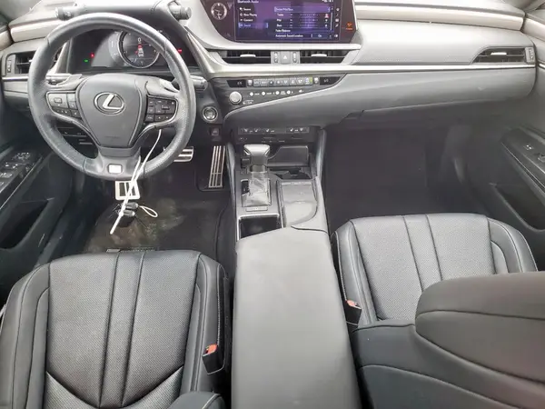58AGZ1B13MU089694 2021 LEXUS ES - Image 8