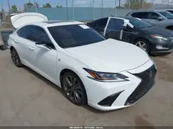58AGZ1B13MU096581 2021 LEXUS ES
