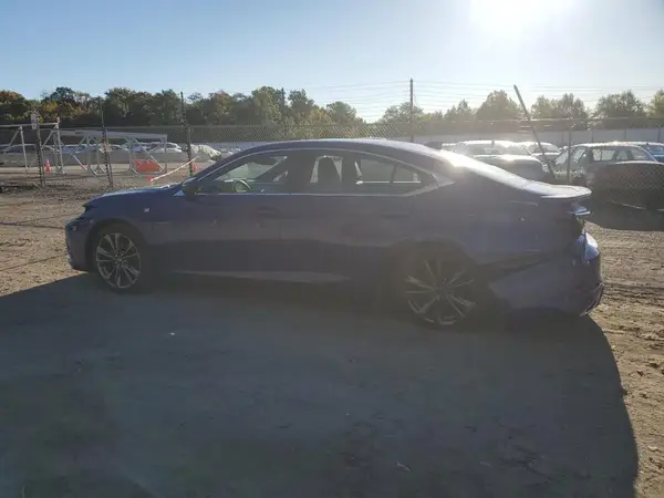 58AGZ1B14MU084035 2021 LEXUS ES - Image 2