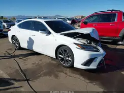 58AGZ1B14MU110777 2021 LEXUS ES